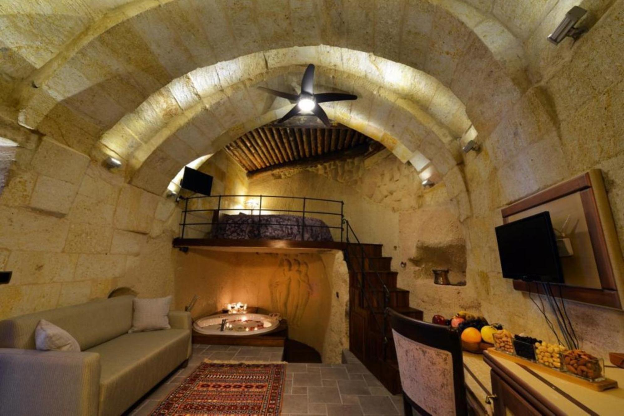 Sunak Cave Hotel أوروغوبْ المظهر الخارجي الصورة