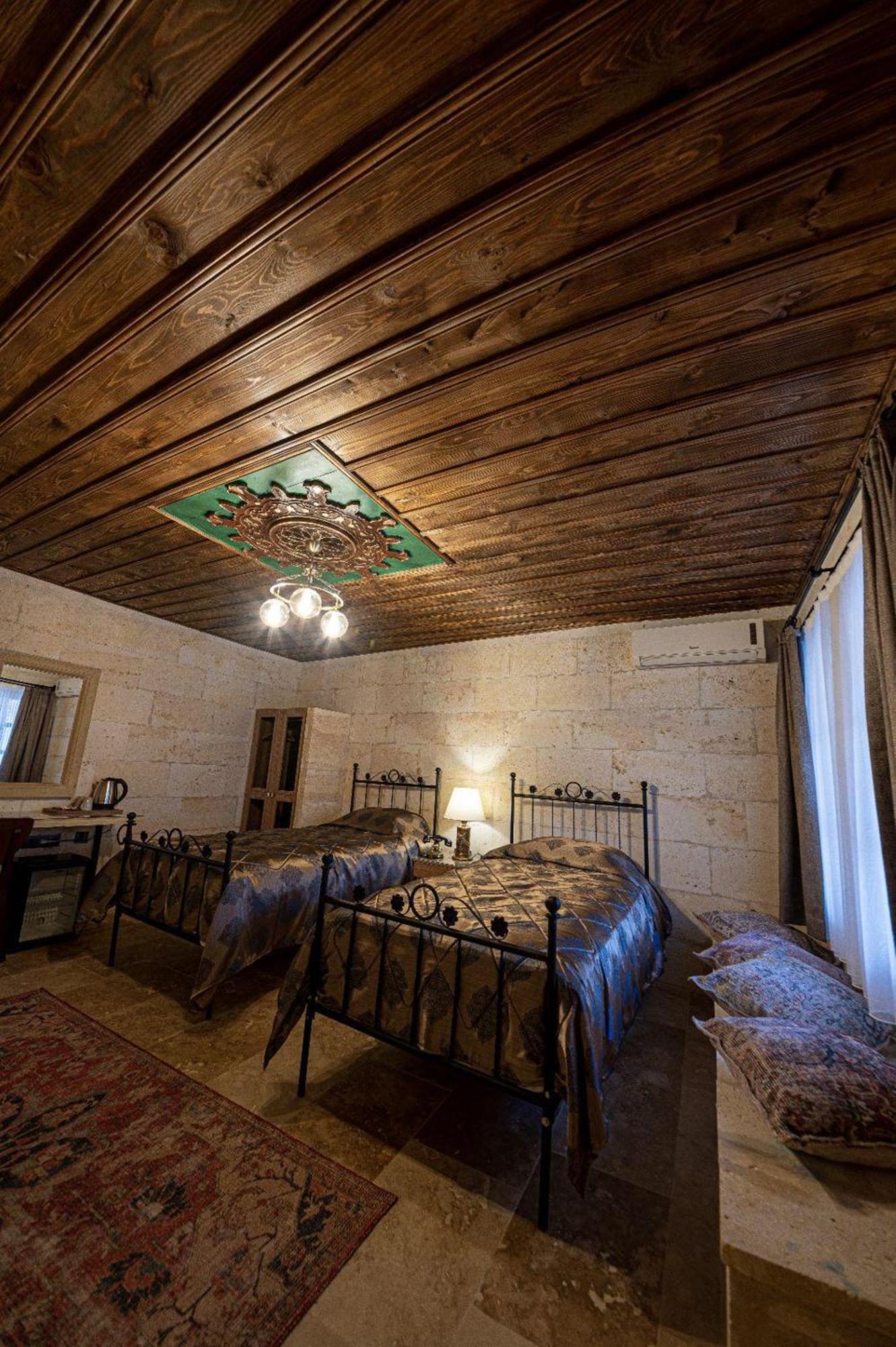 Sunak Cave Hotel أوروغوبْ المظهر الخارجي الصورة