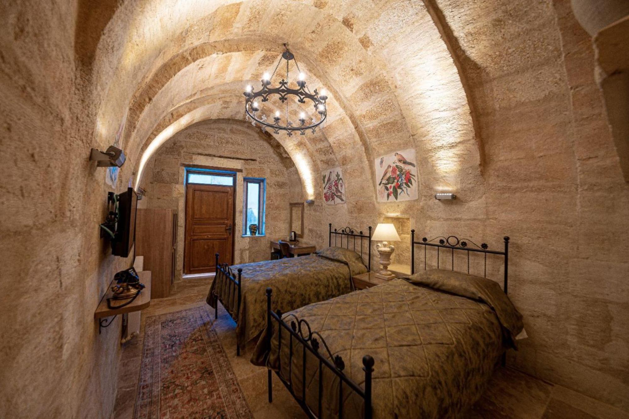 Sunak Cave Hotel أوروغوبْ المظهر الخارجي الصورة