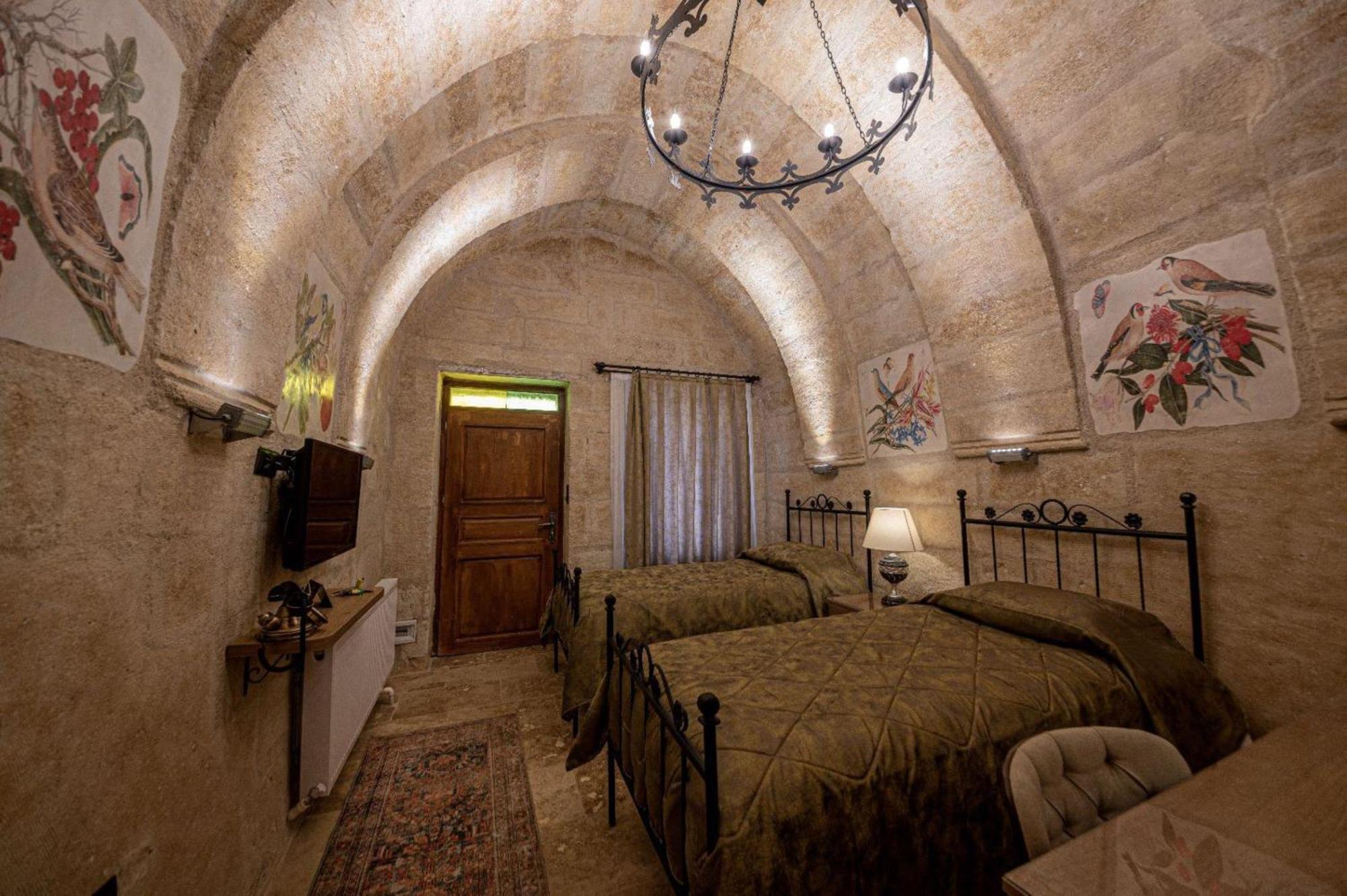 Sunak Cave Hotel أوروغوبْ المظهر الخارجي الصورة