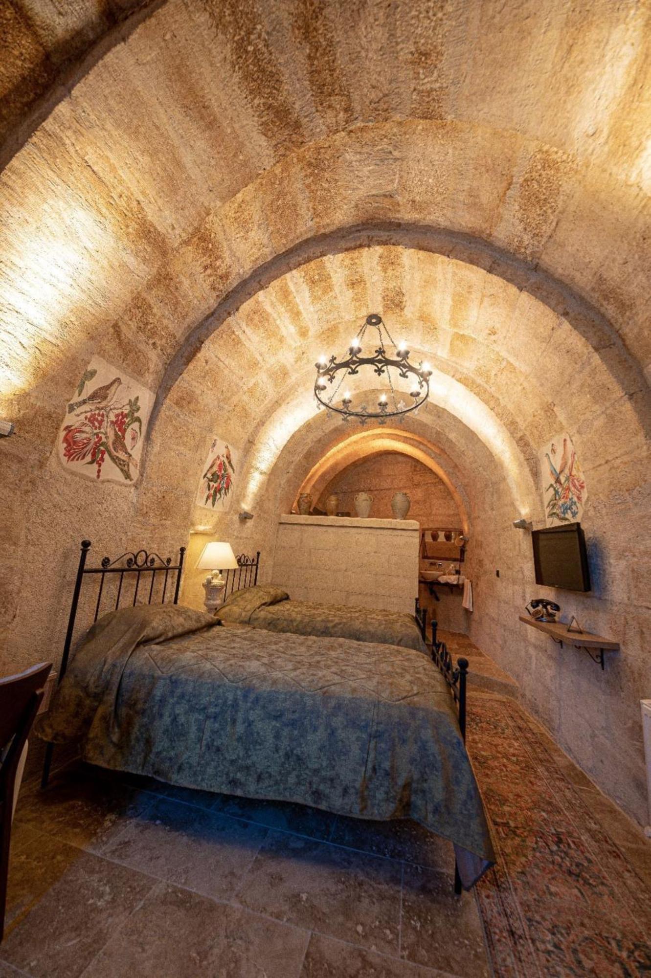 Sunak Cave Hotel أوروغوبْ المظهر الخارجي الصورة