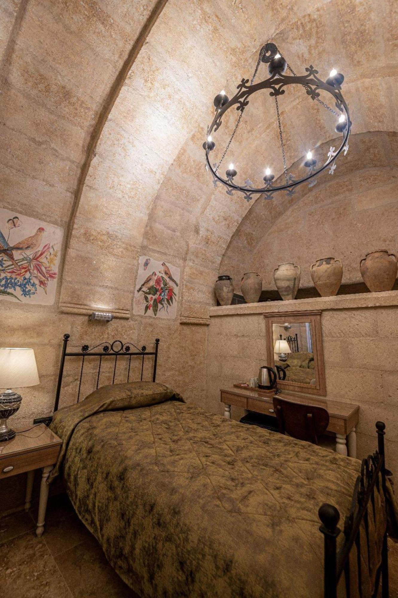 Sunak Cave Hotel أوروغوبْ المظهر الخارجي الصورة