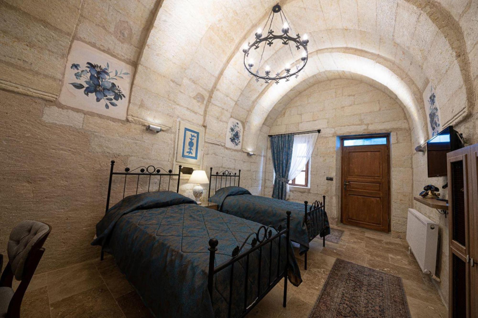 Sunak Cave Hotel أوروغوبْ المظهر الخارجي الصورة